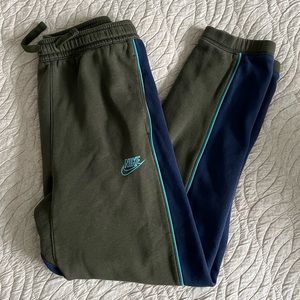 Nike boy’s Green and Blue Joggers